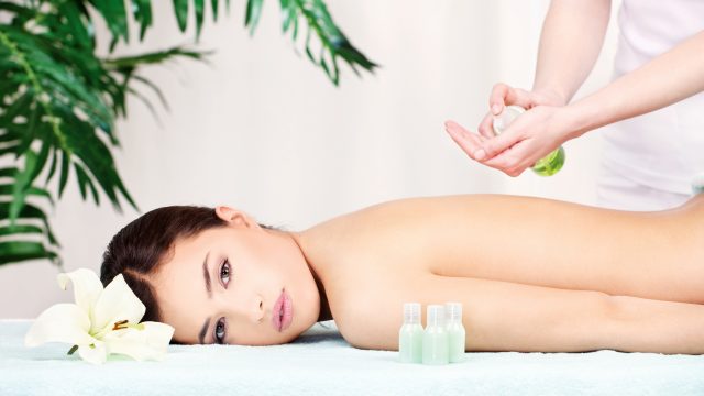 Massage is Relax Thérapie dans le quartier du Châtelain