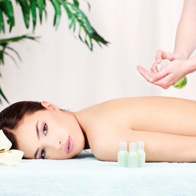 Massage is Relax Thérapie dans le quartier du Châtelain